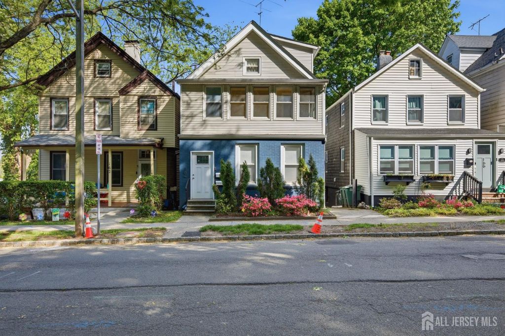 164 S Ridgewood Drive 2, South Orange Village, NJ 07079