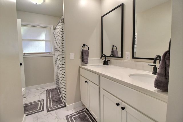 219 Pioneer, Mulvane, KS 67110