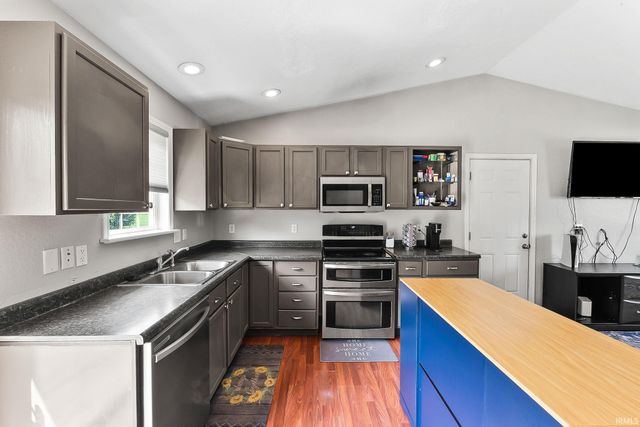 58703 Sun Valley Boulevard, Goshen, IN 46528
