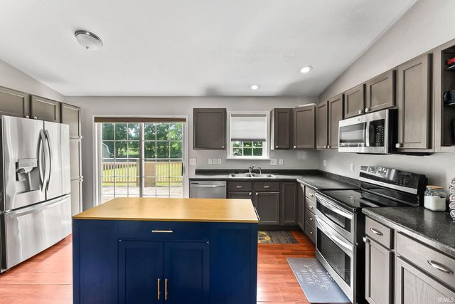 58703 Sun Valley Boulevard, Goshen, IN 46528