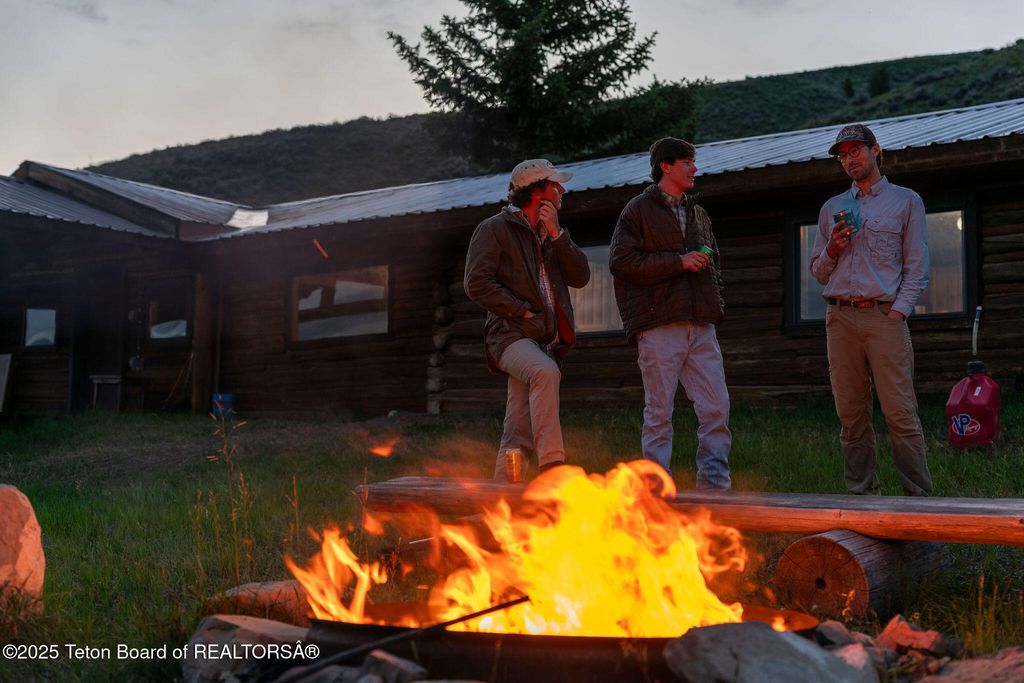 27820 E ELK TRACK RANCH Road, Kelly, WY 83011 photo 33