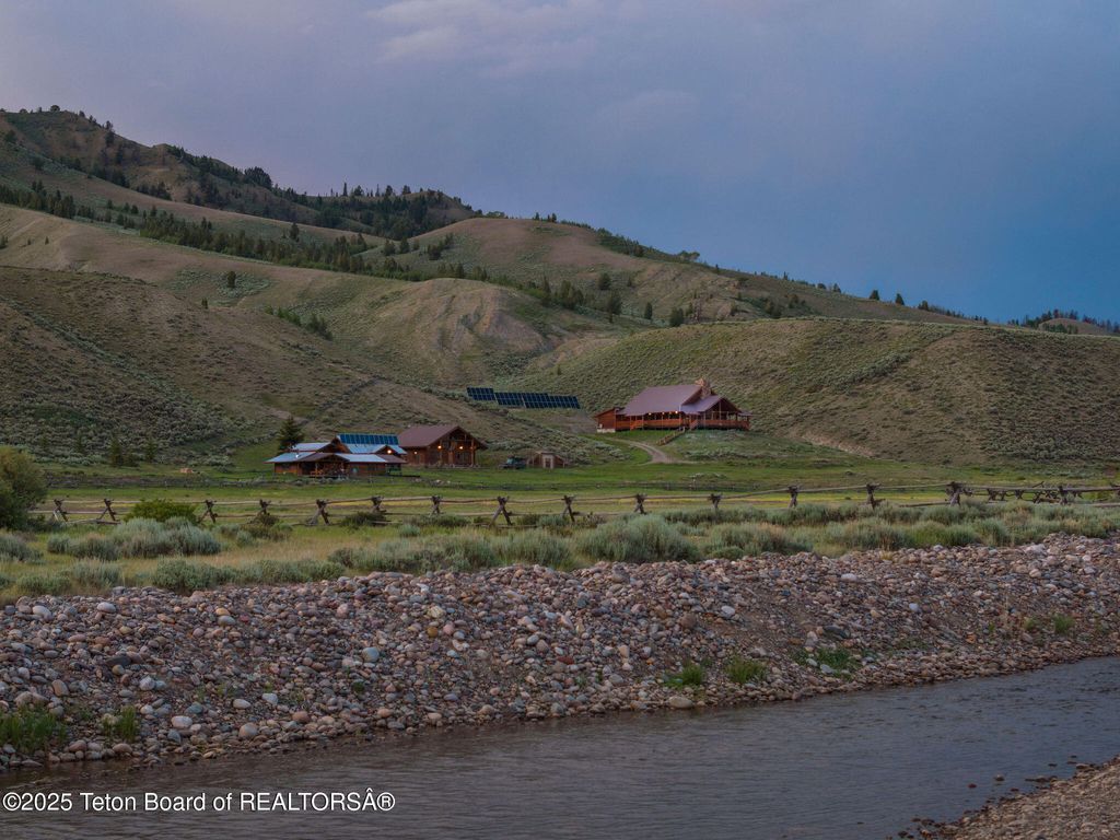 27820 E ELK TRACK RANCH Road, Kelly, WY 83011 photo 47