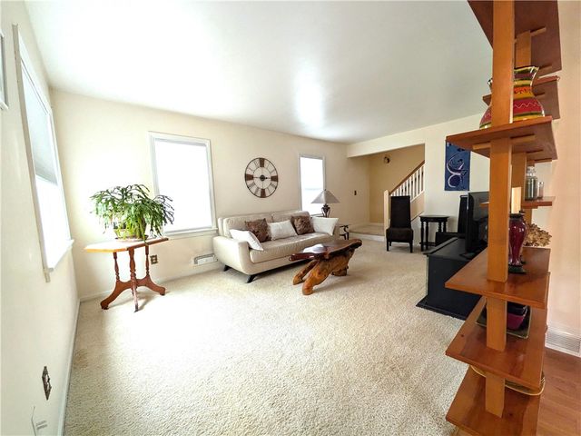 80 Southview Terrace, Rochester, NY 14620