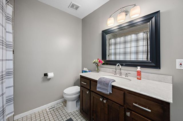 11781 88th Avenue N, Maple Grove, MN 55369