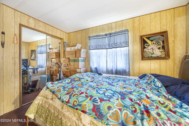 742 RIDGELINE Road 1, Satsuma, FL 32189