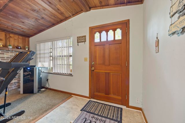 742 RIDGELINE Road 1, Satsuma, FL 32189