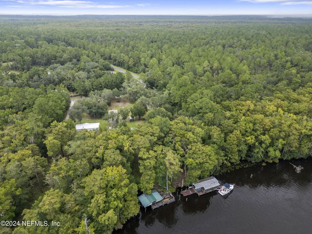 742 RIDGELINE Road 1, Satsuma, FL 32189