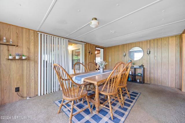 742 RIDGELINE Road 1, Satsuma, FL 32189