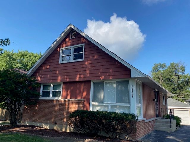 16928 Old Elm Drive, Country Club Hills, IL 60478