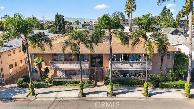 527 Cedar Avenue 2C, Long Beach, CA 90802