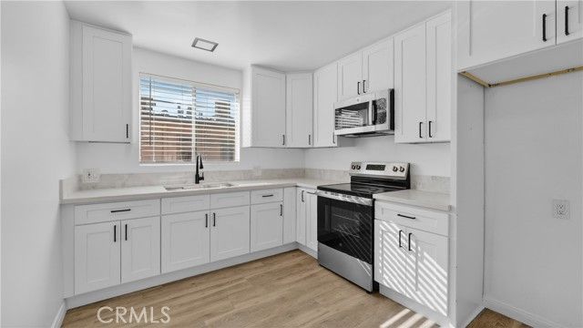 527 Cedar Avenue 2C, Long Beach, CA 90802