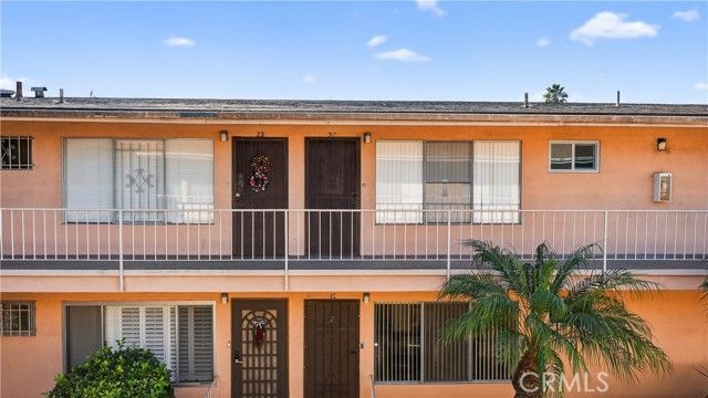 527 Cedar Avenue 2C, Long Beach, CA 90802