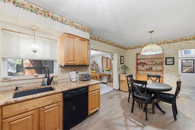 194 21ST TERRACE SE, Largo, FL 33771