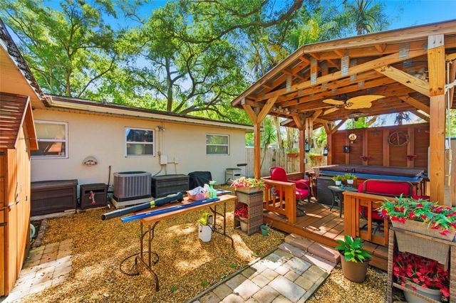 194 21ST TERRACE SE, Largo, FL 33771