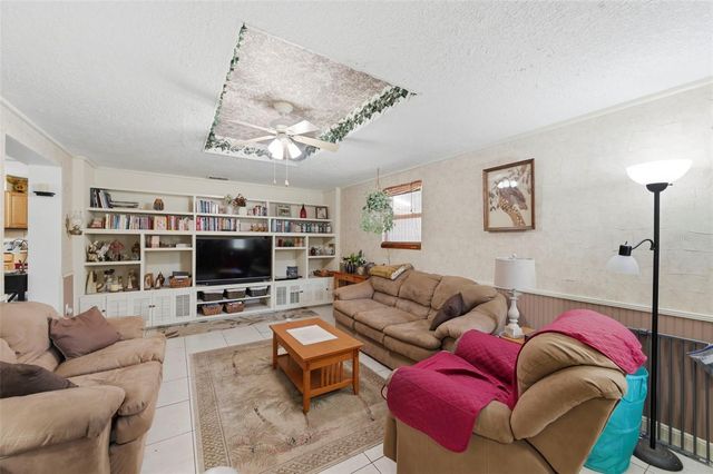 194 21ST TERRACE SE, Largo, FL 33771