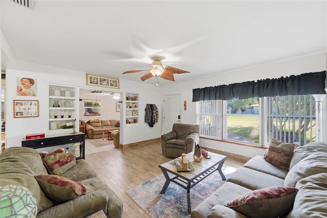 194 21ST TERRACE SE, Largo, FL 33771