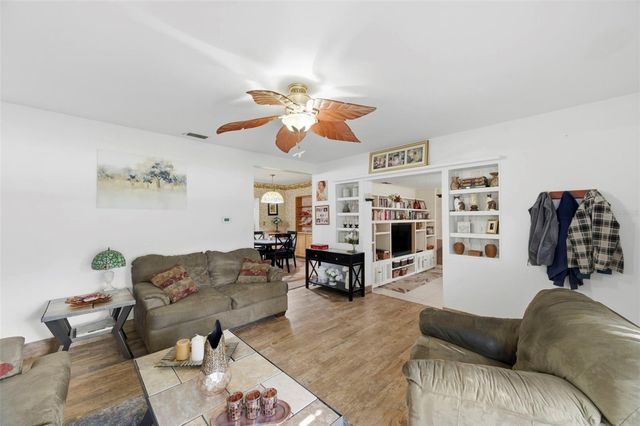 194 21ST TERRACE SE, Largo, FL 33771