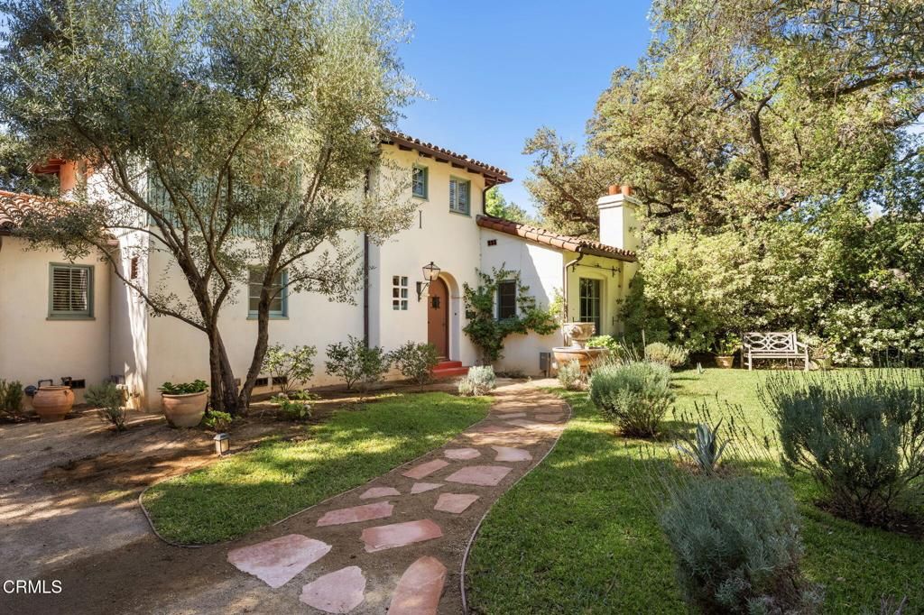2062 New York Drive, Altadena, CA 91001 — photo 4