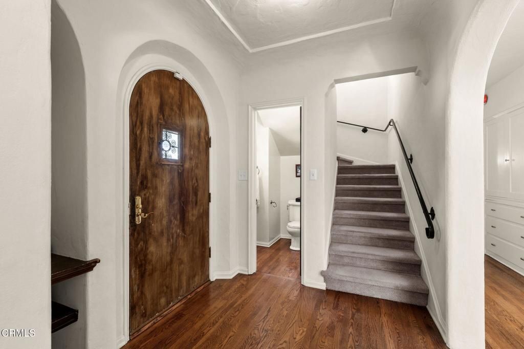 2062 New York Drive, Altadena, CA 91001 — photo 5