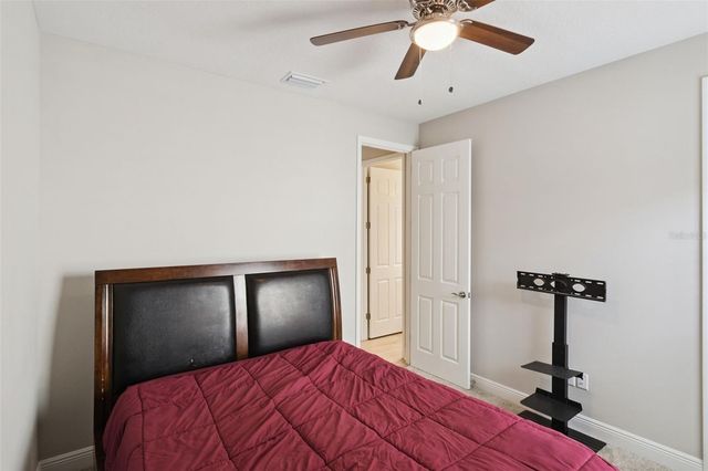 14825 PADDOCK POND AVENUE, Lithia, FL 33547
