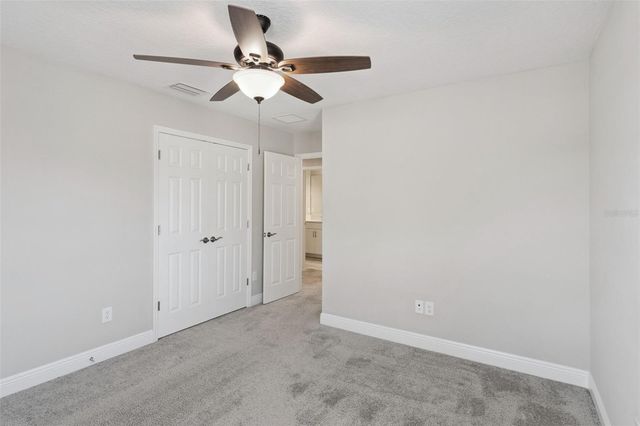 14825 PADDOCK POND AVENUE, Lithia, FL 33547