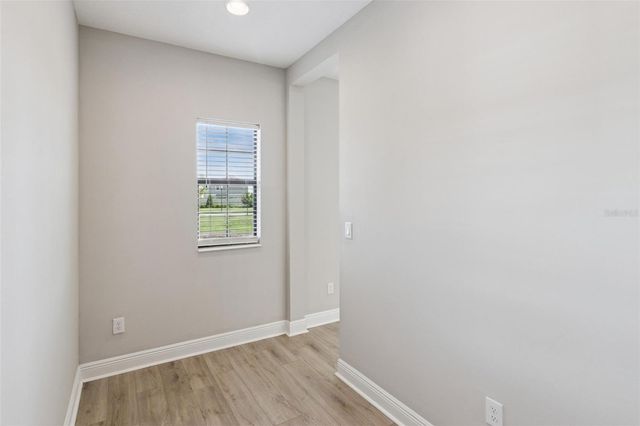 14825 PADDOCK POND AVENUE, Lithia, FL 33547