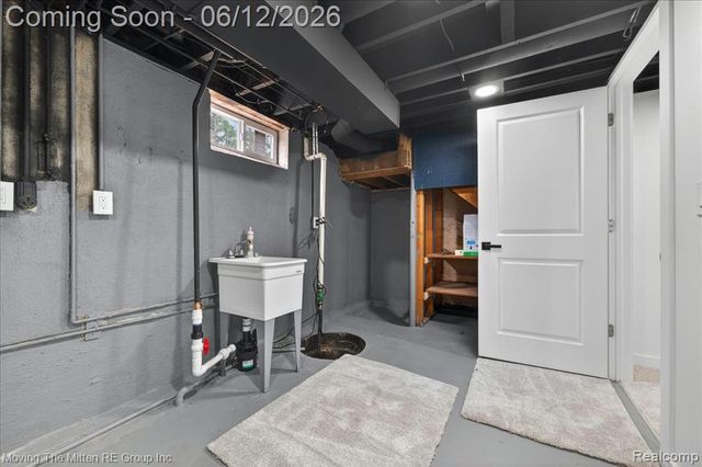 49515 W Huron River Drive, Belleville, MI 48111