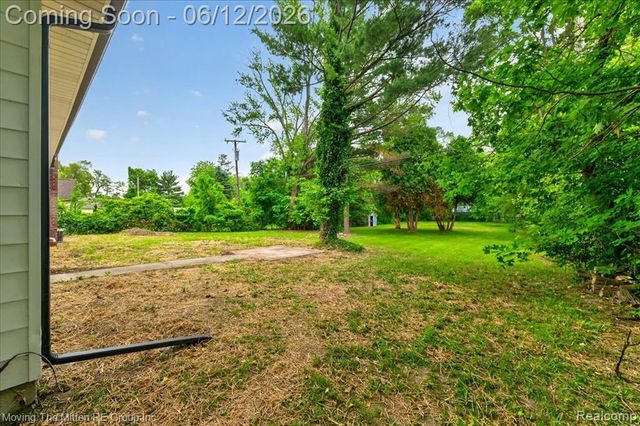 49515 W Huron River Drive, Belleville, MI 48111