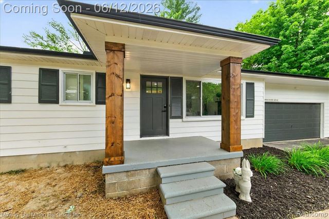 49515 W Huron River Drive, Belleville, MI 48111