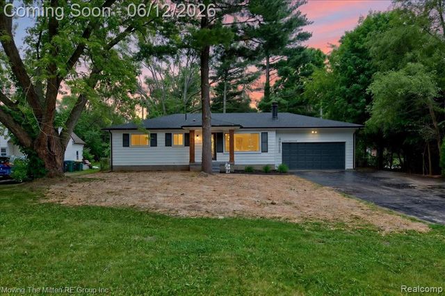 49515 W Huron River Drive, Belleville, MI 48111