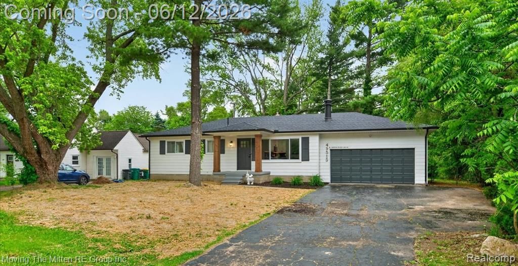 49515 W Huron River Drive, Belleville, MI 48111