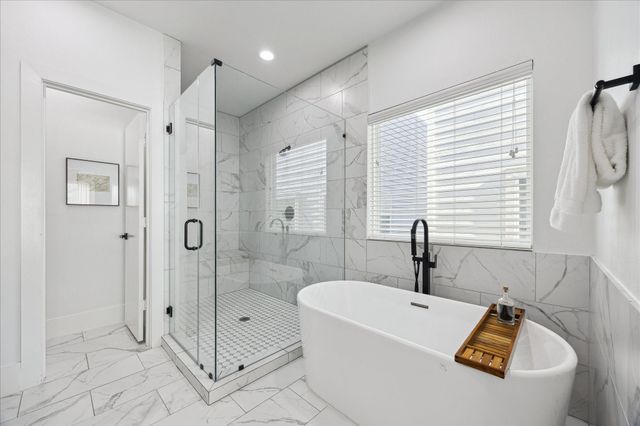 2212 Berry Street, Houston, TX 77004