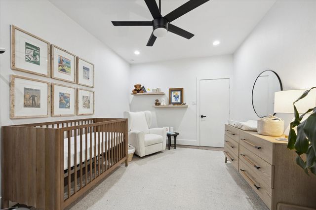 2212 Berry Street, Houston, TX 77004