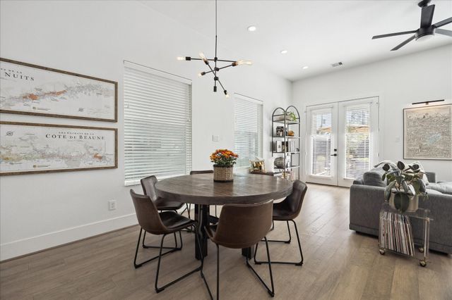 2212 Berry Street, Houston, TX 77004