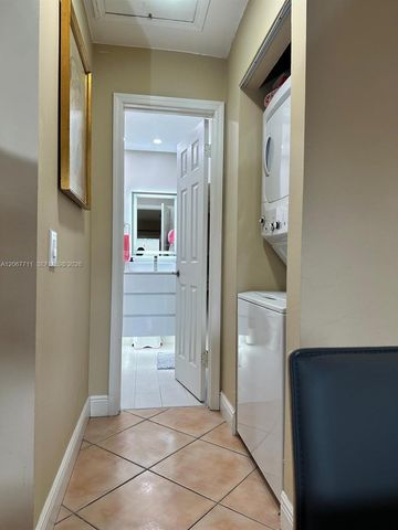 4810 SW 152nd Place H-87, Miami, FL 33185