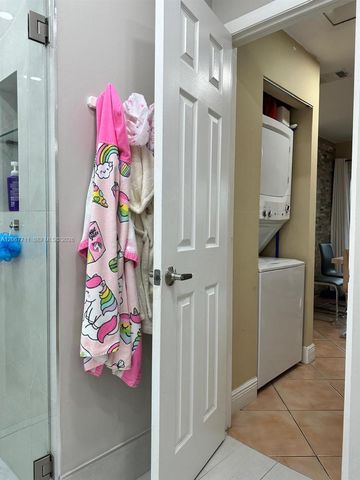 4810 SW 152nd Place H-87, Miami, FL 33185