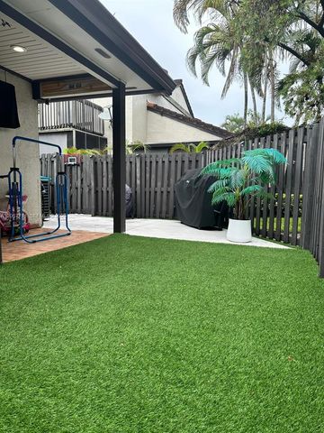 4810 SW 152nd Place H-87, Miami, FL 33185