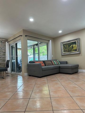 4810 SW 152nd Place H-87, Miami, FL 33185