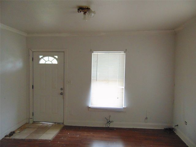 222 W Ohio Avenue, Dallas, TX 75224