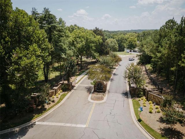 98 Blue Rider Trail, Hoschton, GA 30548