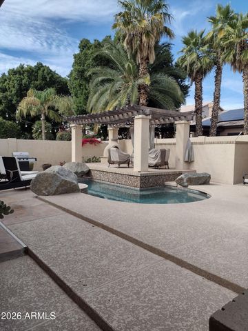 318 W Campo Bello Drive, Phoenix, AZ 85023