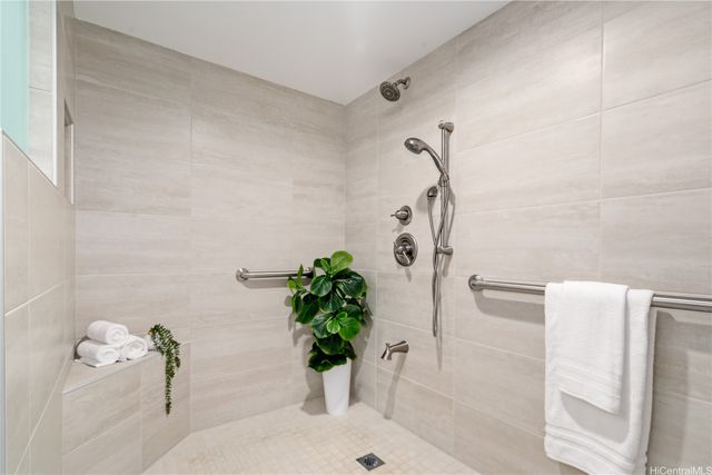 1015 Wilder Avenue 804, Honolulu, HI 96822