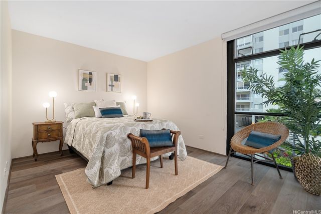1015 Wilder Avenue 804, Honolulu, HI 96822