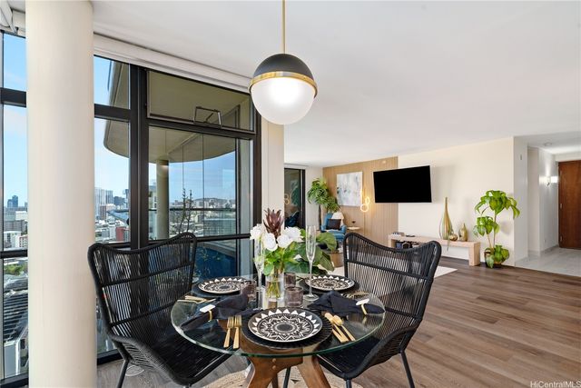 1015 Wilder Avenue 804, Honolulu, HI 96822