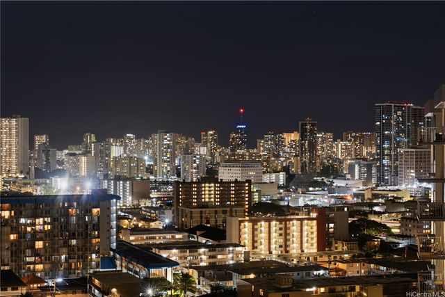 1015 Wilder Avenue 804, Honolulu, HI 96822