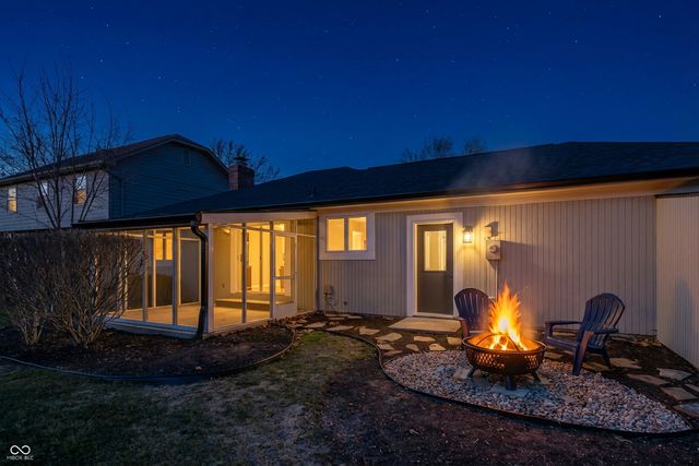 12482 Charing Cross Road, Carmel, IN 46033