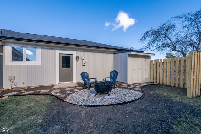 12482 Charing Cross Road, Carmel, IN 46033