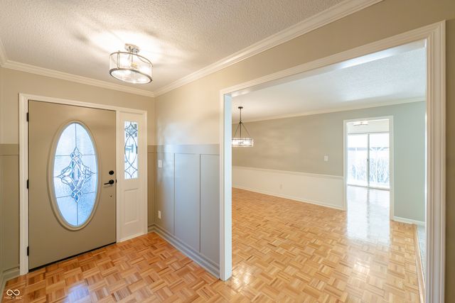 12482 Charing Cross Road, Carmel, IN 46033