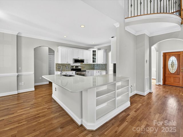 21410 Pinecrest Place, Cornelius, NC 28031