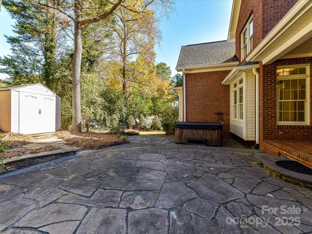 21410 Pinecrest Place, Cornelius, NC 28031